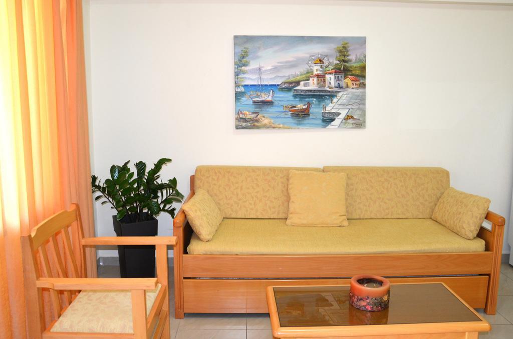 Hotel Patelis Пулітра Екстер'єр фото